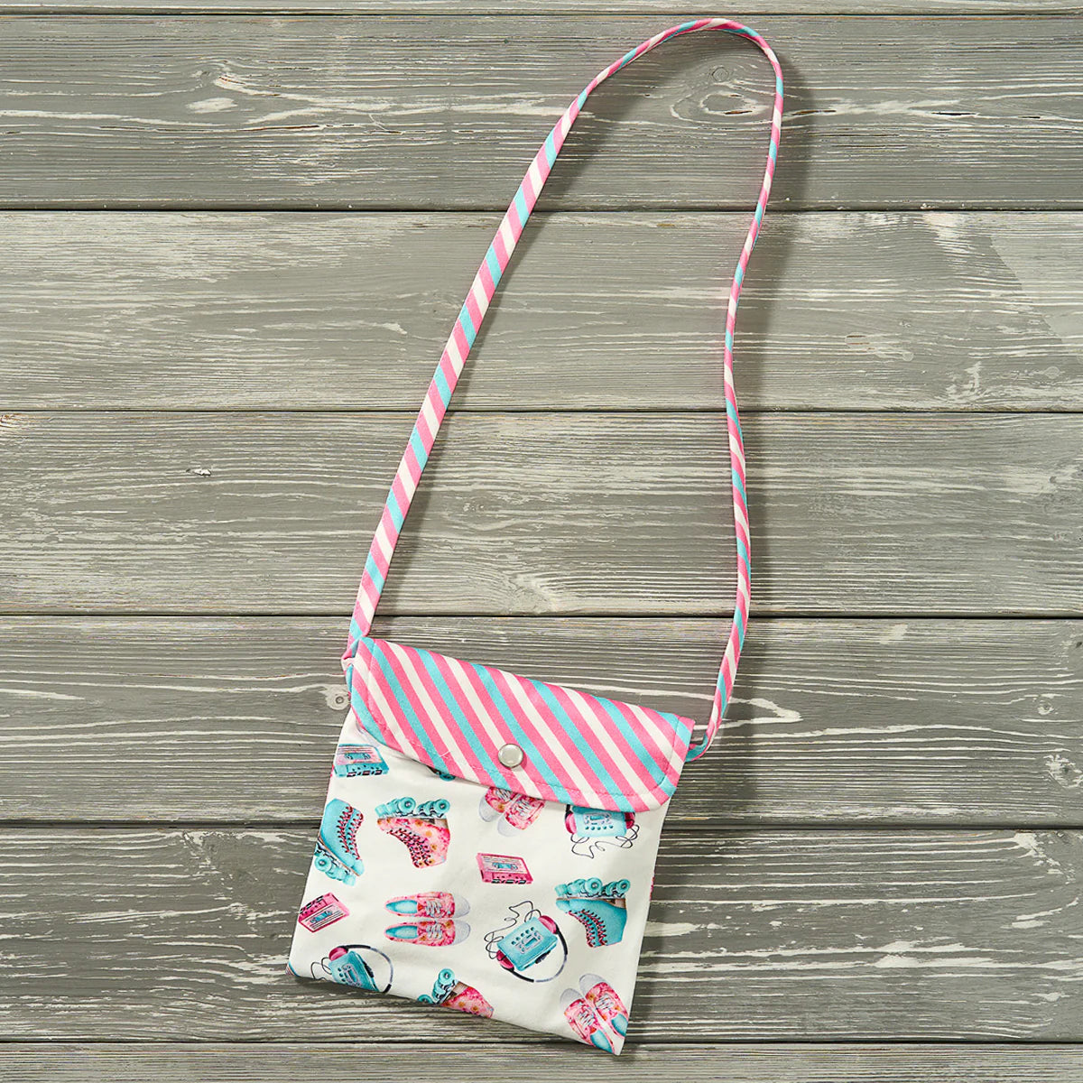 Skater Girl Purse - Bella June's Boutique