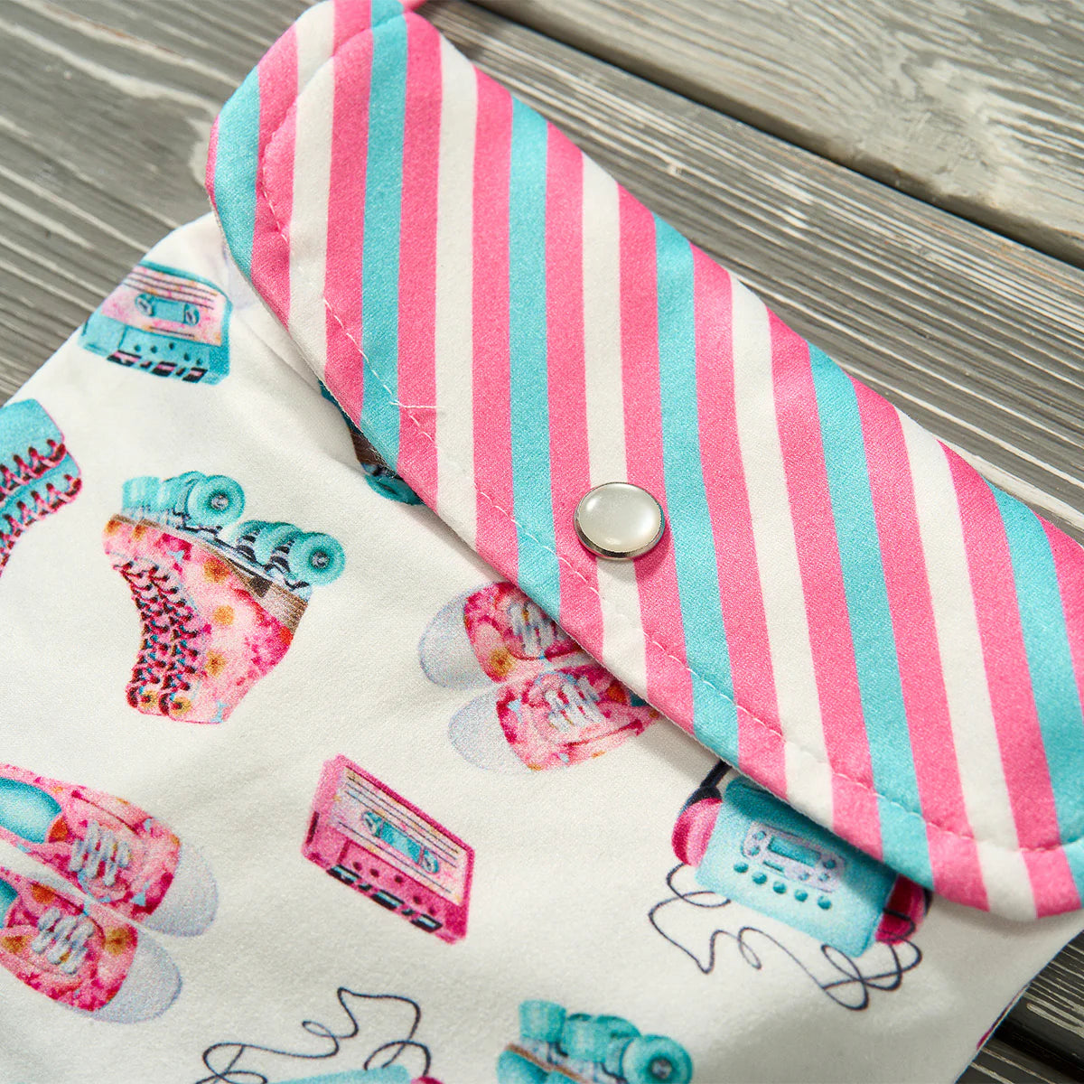 Skater Girl Purse - Bella June's Boutique